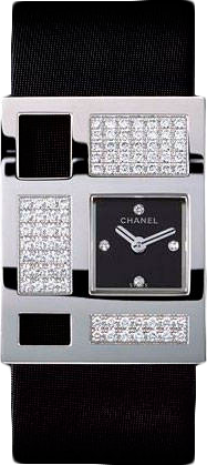 Chanel Jewellery Collection 1932 H1183 Chanel Jewellery Collection 1932 H1183