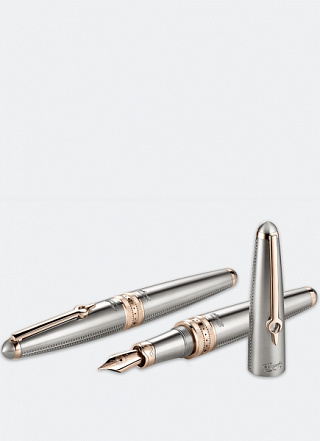 Tradition Fountain pen rose gold 01