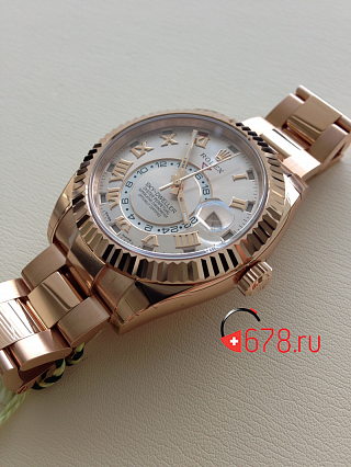 42mm Yellow Gold 01