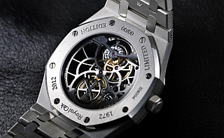 Openworked Extra-Thin Tourbillon 01