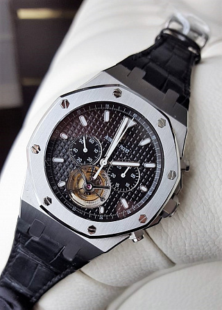 Tourbillon Chronograph 06