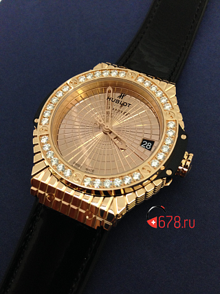 CAVIAR Red Gold Diamonds 01