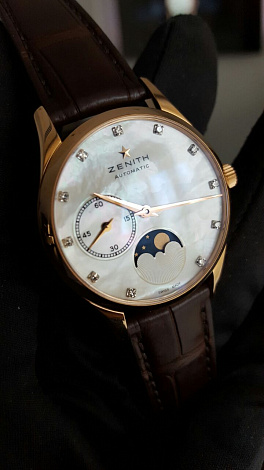 Ultra Thin Lady Moonphase 03