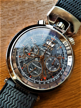 Saguaro Chronograph 46mm 01