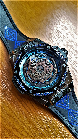 Sang Bleu All Black Blue 39 mm 05