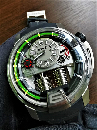TITANIUM 01