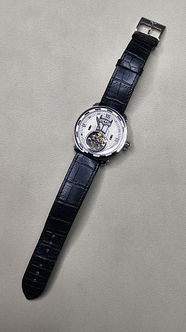 Tourbillon 01