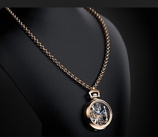 Brilliant Watch Pendant 01