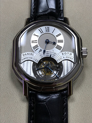 Tourbillon 8-Days Power Reserve Double Face 01