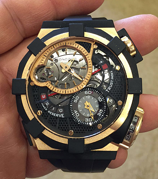 Tourbillon Gravity 02