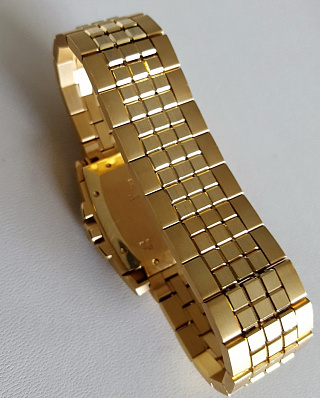 Upstream 18k Gold Bracelet 02